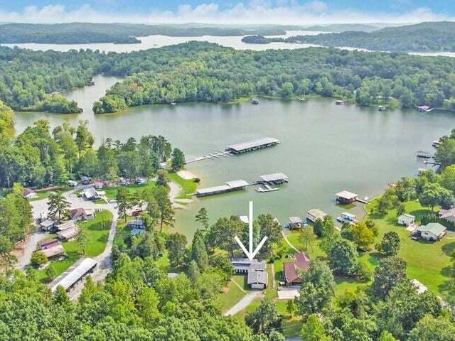 769 Scenic Lakeview Drive