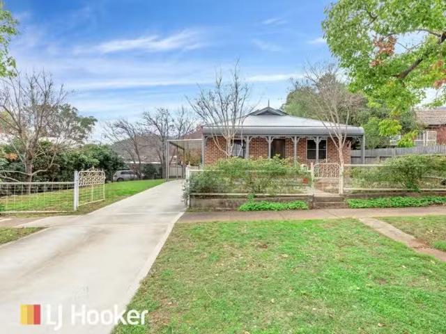 76 Upper Street, EAST TAMWORTH House for rent Listed by Whitn.
