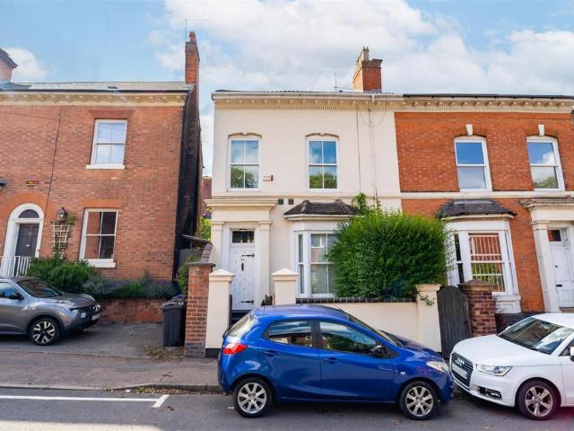 76 Wheeleys Road, Park Central, B15 2LN, United Kingdom | 4 bed townhouse for rent #138989871 | Rentberry