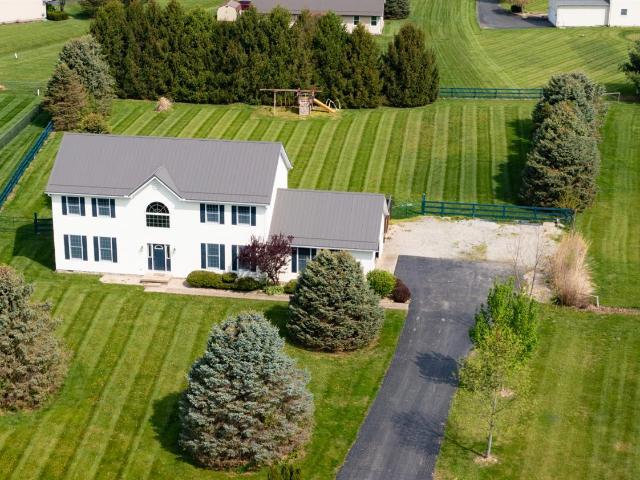 76 Whitethorne Court