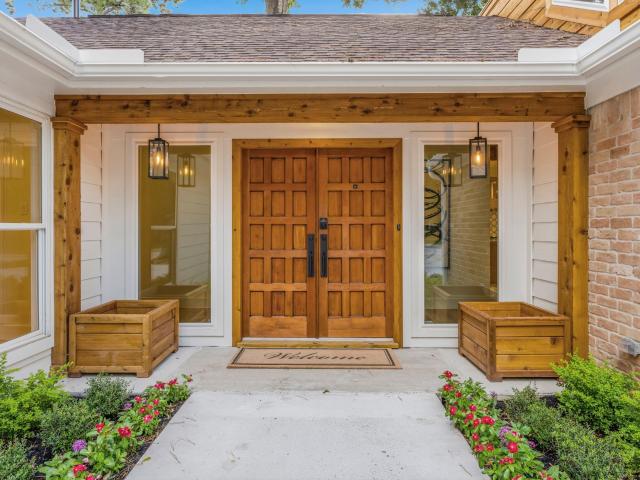 76 Woodhaven Wood Drive