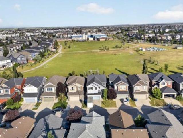76 Auburn Glen Heights Se, Calgary, AB, T3M 0N1 house for sale | Listing ID A2353 | Royal LePage