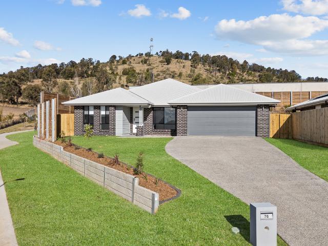 76 Barcoo Drive, Plainland QLD 4341