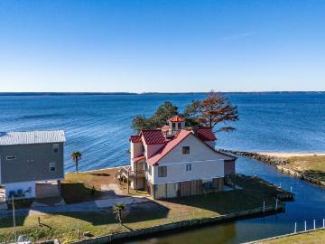 76 Beach Dr, Minnesott Beach, NC 28510 | MLS #100543