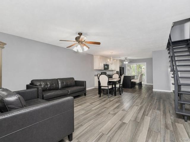 76 Belmar Drive W