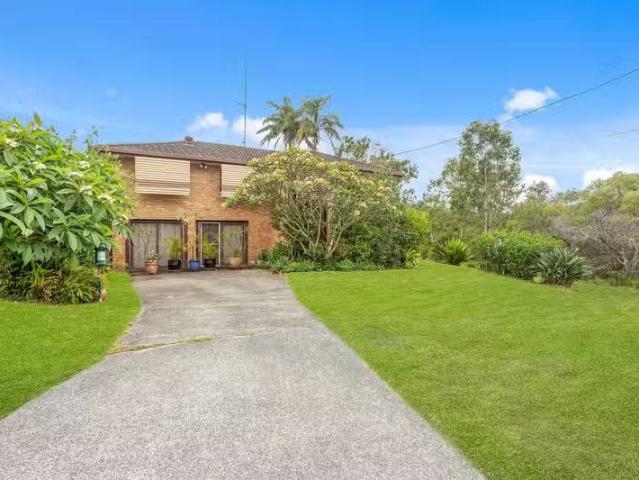 76 Bonogin Road, Mudgeeraba, QLD 4213 House for Rent