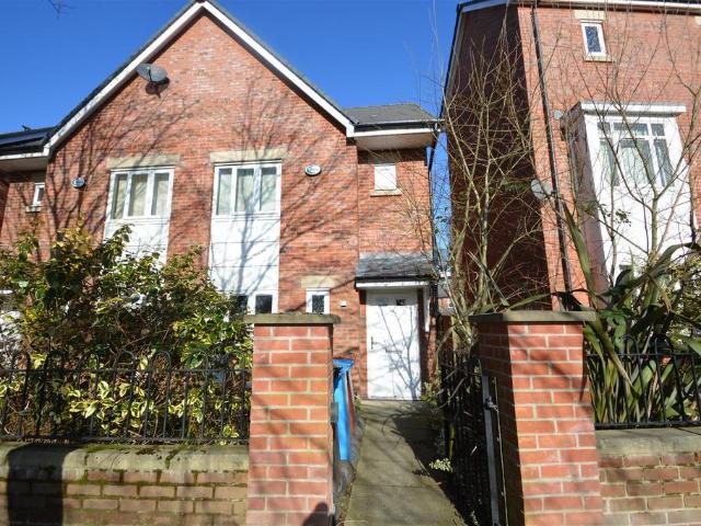 76 Bold Street, Manchester, M15 5QH, United Kingdom | 3 bed house for rent #136169611 | Rentberry