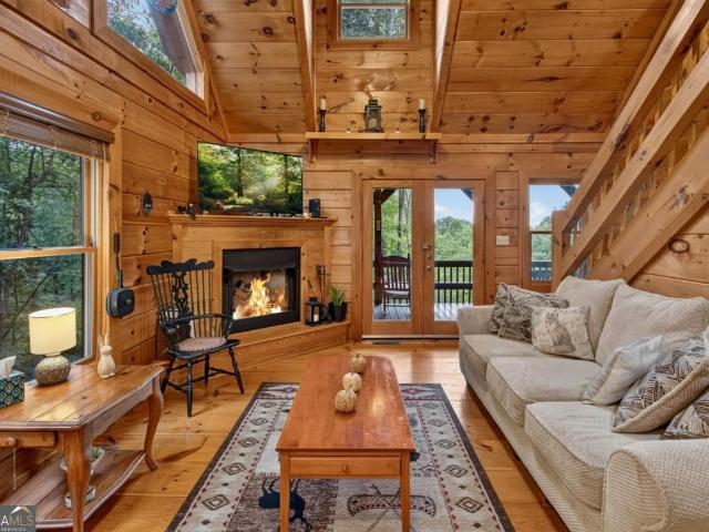 76 Channing Hollow