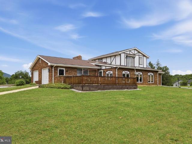 76 Freedom Lane