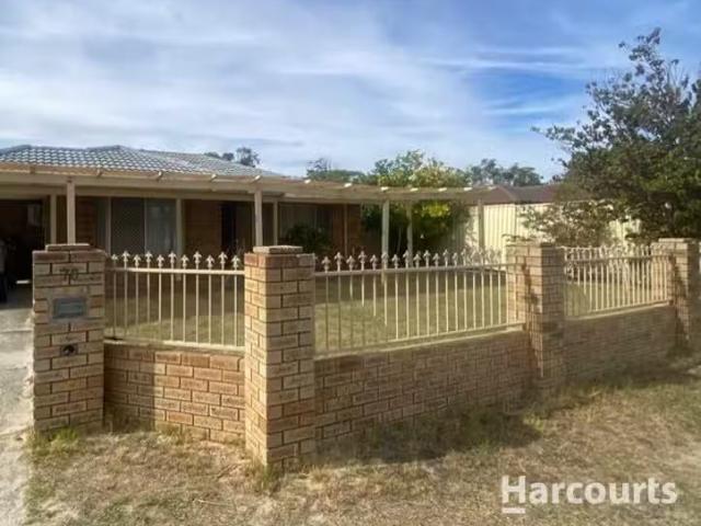 76 Giralt Road, MARANGAROO, WA 6064 House for Rent