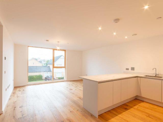 76 Gylemuir Road, City of Edinburgh, EH12 7DW, United Kingdom | 2 bed apartment for rent #110011759 | Rentberry