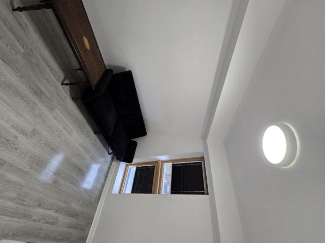 76 Hibbert Street, Luton. 1 bed flat to rent £800 pcm £185 pw