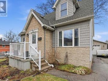 London, Ontario - Garden, Office room, Parking