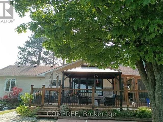 76 Lake Street, South Algonquin, ON, K0J 2M0 house for sale | Listing ID X12497 | Royal LePage