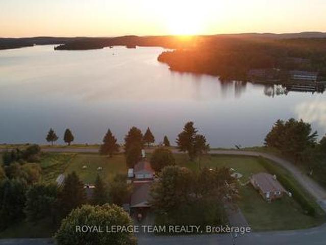 76 Lake Street, South Algonquin, ON, K0J 2M0 house for sale | Listing ID X13702 | Royal LePage