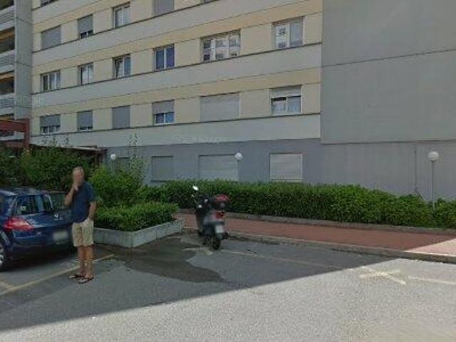 76 m2 apartment for rent in Saane