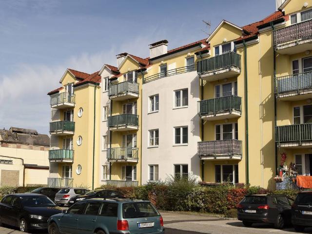 76 m² 3 Zimmer Wohnung mt Balkon