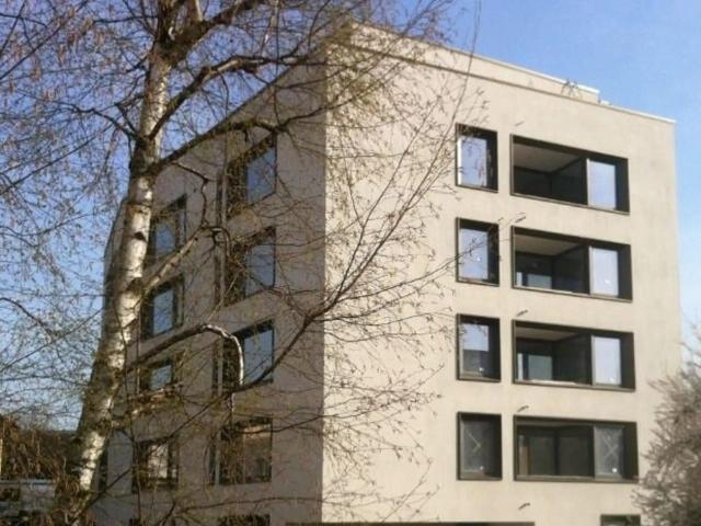76 m², 4. Stock