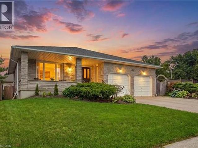 76 Madeira Crescent, Cambridge, ON, N1R 8A1 house for sale | Listing ID 40865 | Royal LePage