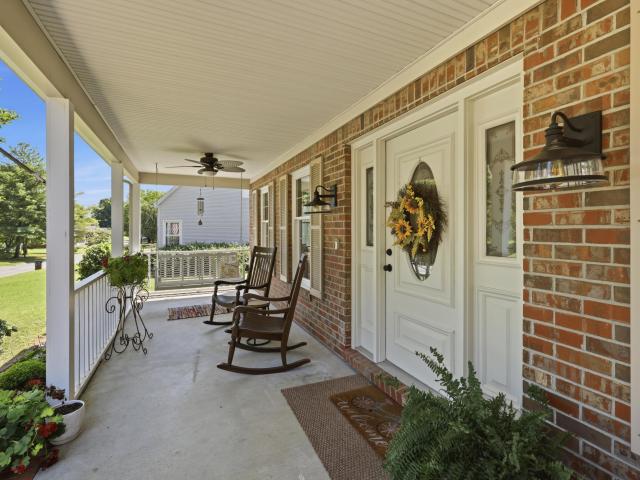 76 Martin Circle