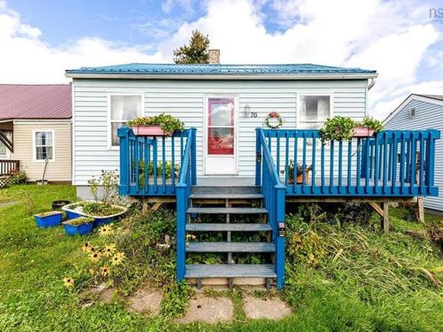 76 Poplar Street, Pictou, NS, B0K 1H0 house for sale | Listing ID 202625 | Royal LePage