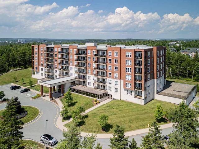 76 Place Apartments 2 Bedroom + Den available at 76 Armenia Drive, Bedford Apartment for Rent