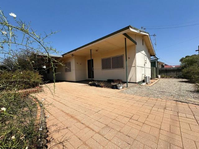 76 Railway Parade, Port Augusta