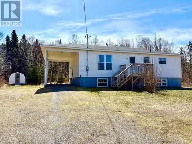 76 Road To The Isles Road, Loon Bay, NL, A0G 3C0 house for s.
