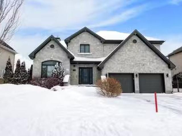 76 Rue Des Roseaux, Notre Dame De L'Île Perrot, QC, J7W 3H8.
