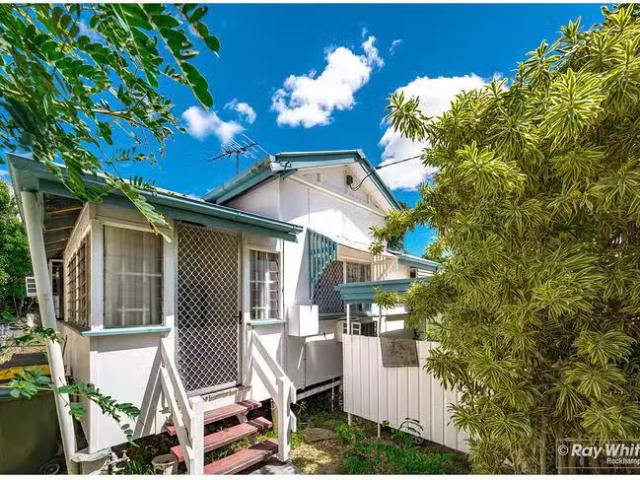 76 Simpson Street, Berserker, QLD 4701