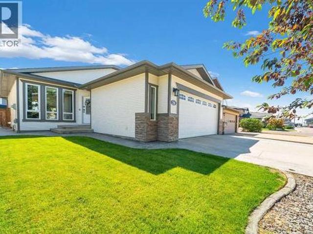 76 Somerset Place Se, Medicine Hat, AB, T1B 0H1 house for sale | Listing ID A2328 | Royal LePage