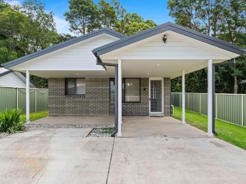 Dora Creek, Awaba - Parking, Equipped kitchen