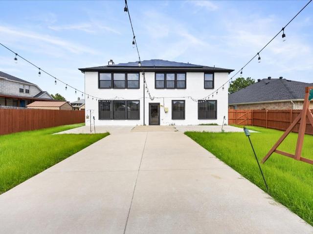 7704 Labrador Drive
