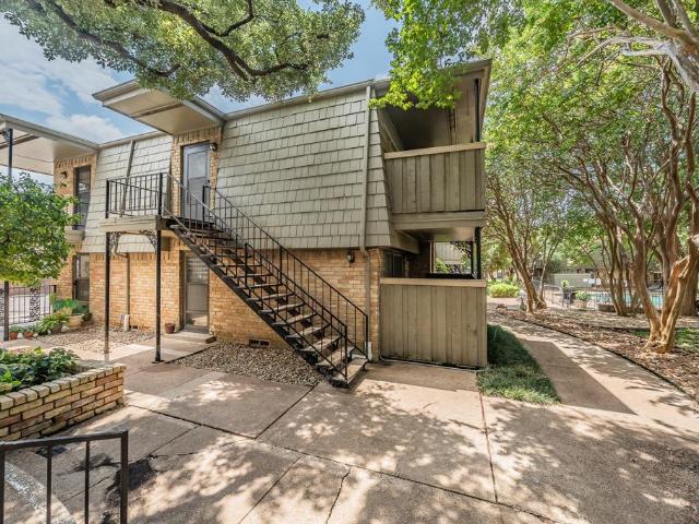 7706 Meadow Road # 225