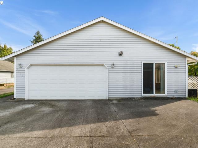 7706 NE 138TH CT