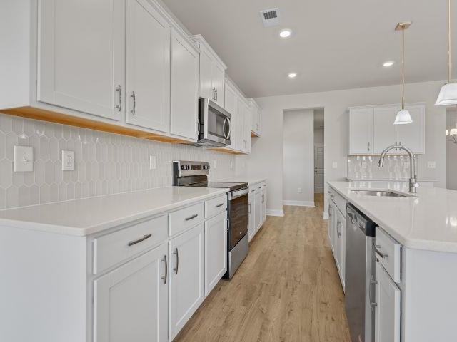 7700 Vicino Path