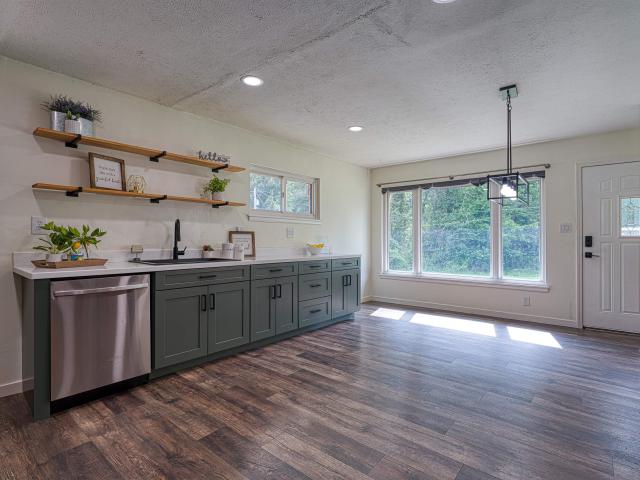 7701 Bartels Road
