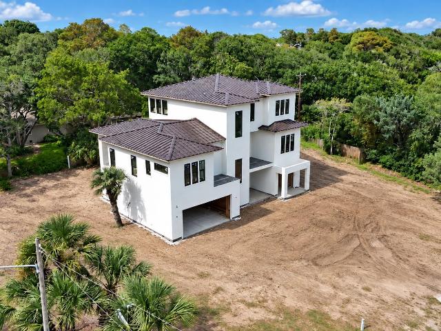 7701 Beach Dr