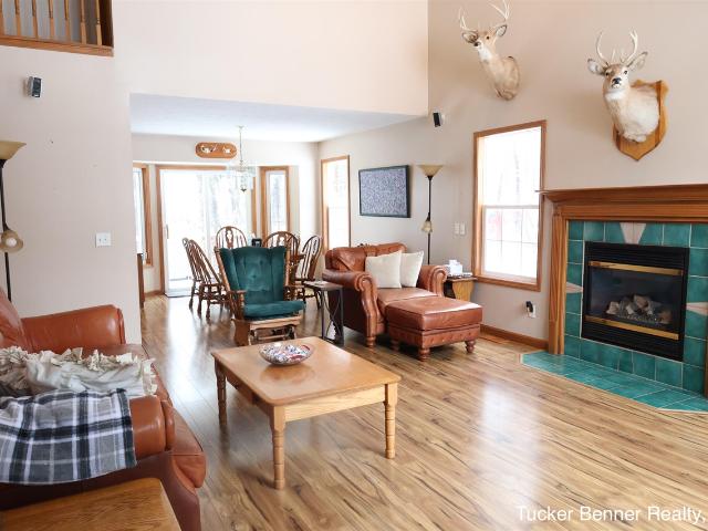 7703 Pinecone Court