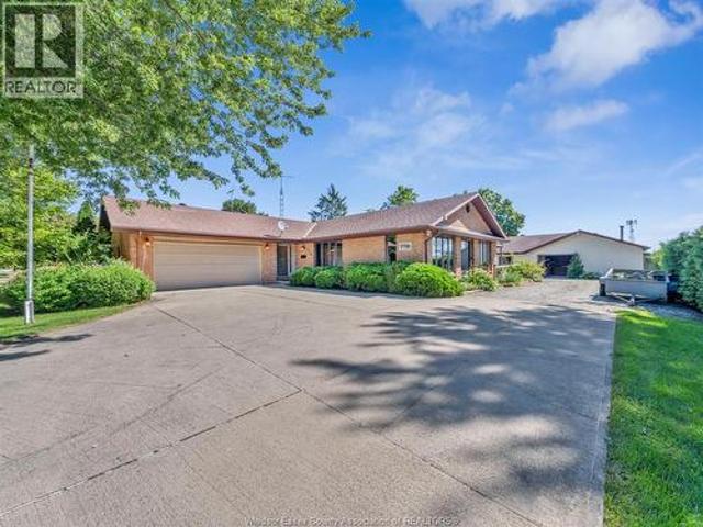 770 Maple Avenue, Stoney Point, ON, N0R 1N0 house for sale | Listing ID 26020 | Royal LePage