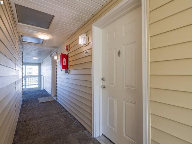 770 NW 185TH AVE # 308