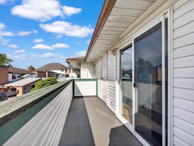 7715 Luckakuck Place town house — Chilliwack, BC 2 Bedroom 2 Bedroom