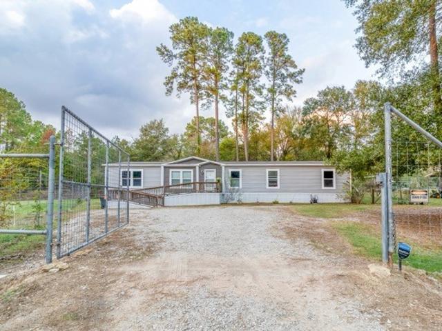 7715 Walnut Tree Lane