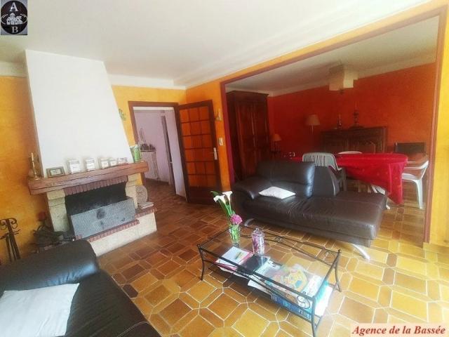 77160 PROVINS