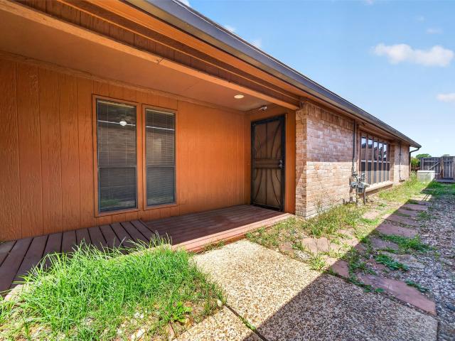 7710 Green Lawn Drive