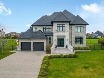 7710 Rue De Liverpool, Brossard, QC, J4Y 0J6 Luxury House fo.