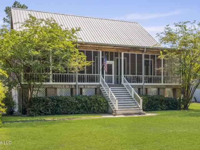7711 Cuevas Town Road