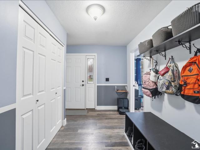 7711 Seneca Trail