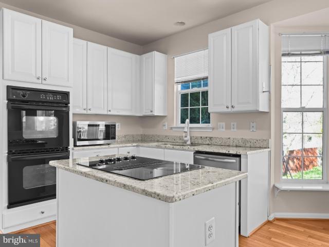 7712 Blue Point Ave, Beltsville, MD 20705 | MLS #MDPG2206