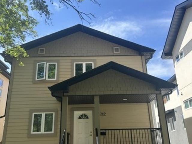 7712 Street Nw, Edmonton, AB, T6G 1G1 house for sale | Listing ID E4500 | Royal LePage